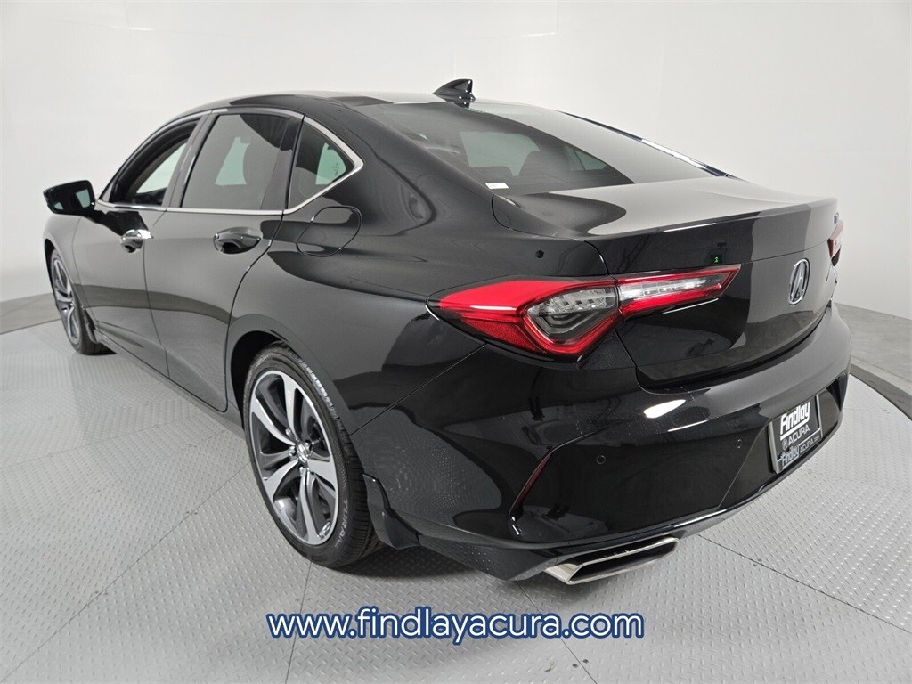 2025 Acura TLX Technology photo 3