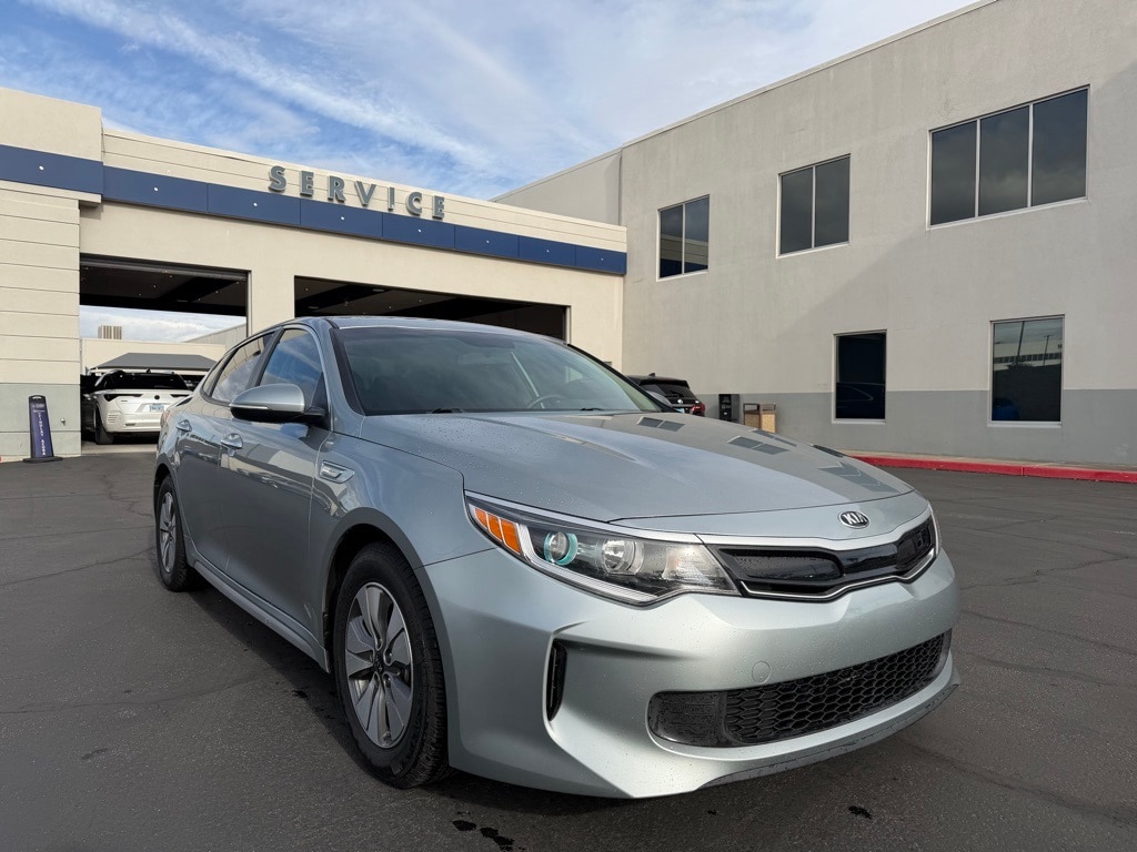 2017 Kia Optima Premium Hybrid's photo