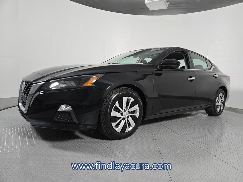 Used 2022 Nissan Altima 2.5 S Sedan