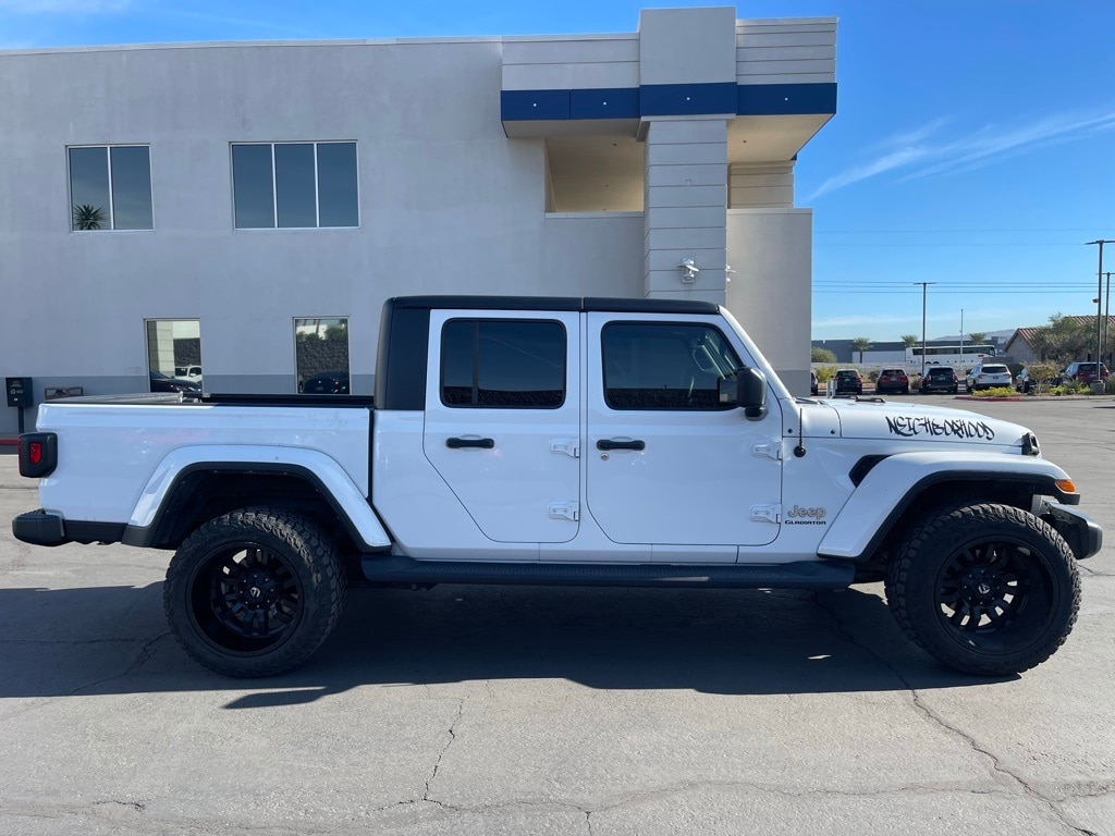 Used 2022 Jeep Gladiator Overland Truck Crew Cab