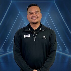 Staff member Melvin Baguinon from ID_8974077868e2