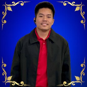 Staff member Jay Santos from ID_f5099903aae3