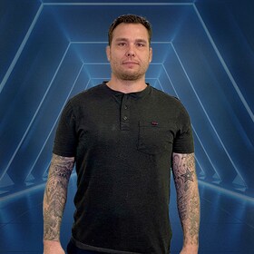 Staff member Shane Koehler from ID_122b16eb15e0