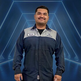 Staff member Eduardo Sanchez from ID_f5099903aae3