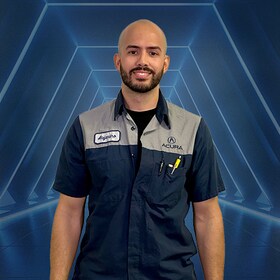 Staff member Alejandro Amat-Perez from ID_f5099903aae3