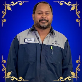 Staff member Reggie Harris from ID_f5099903aae3