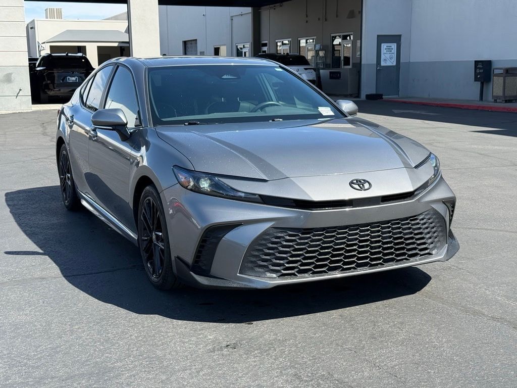 Used 2025 Toyota Camry SE Sedan