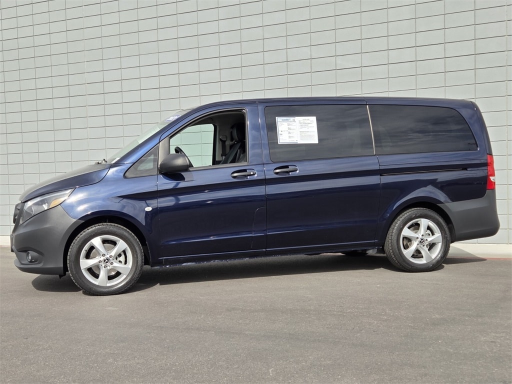 2021 Mercedes-Benz Metris Passenger Van Base's photo