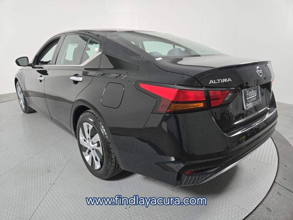Used 2022 Nissan Altima 2.5 S Sedan