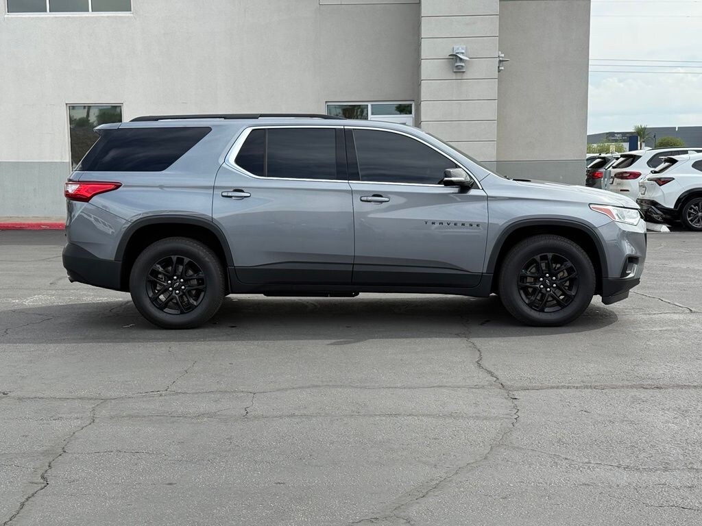 Used 2020 Chevrolet Traverse LT Cloth w/1LT SUV