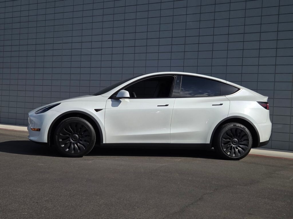 Used 2023 Tesla Model Y Long Range SUV
