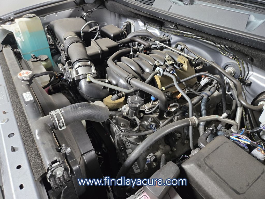 2019 Toyota Tundra SR5 - Photo 18