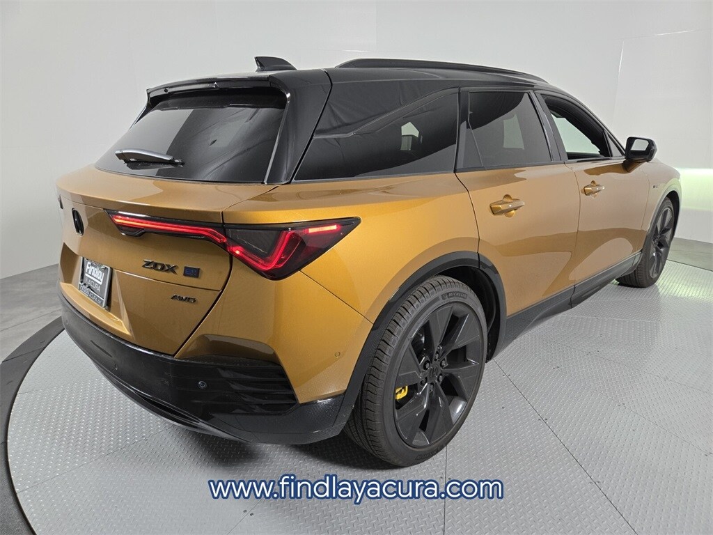 2024 Acura ZDX Type S photo 3