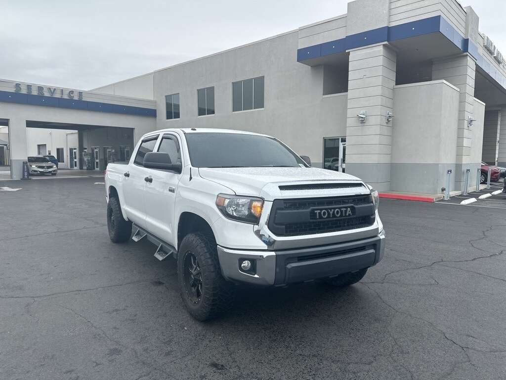 Used 2015 Toyota Tundra Truck CrewMax