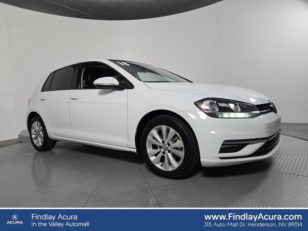 2018 Volkswagen Golf TSI SE Auto's photo