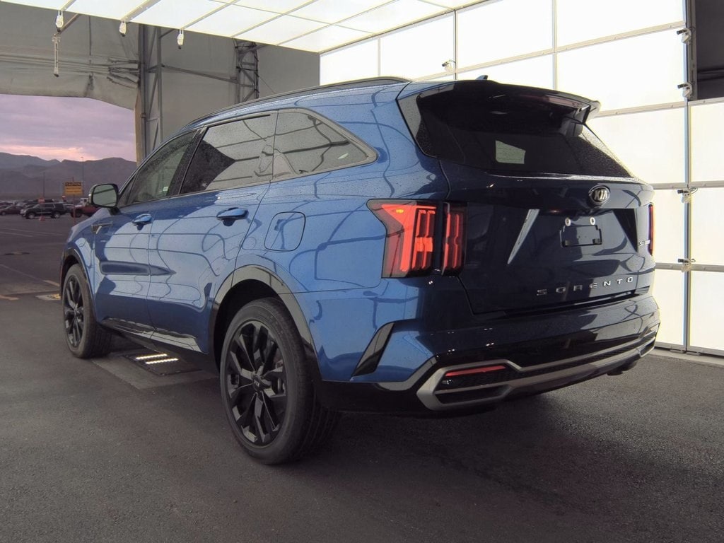 Used 2021 Kia Sorento SX Prestige with VIN 5XYRK4LF3MG039450 for sale in Henderson, NV