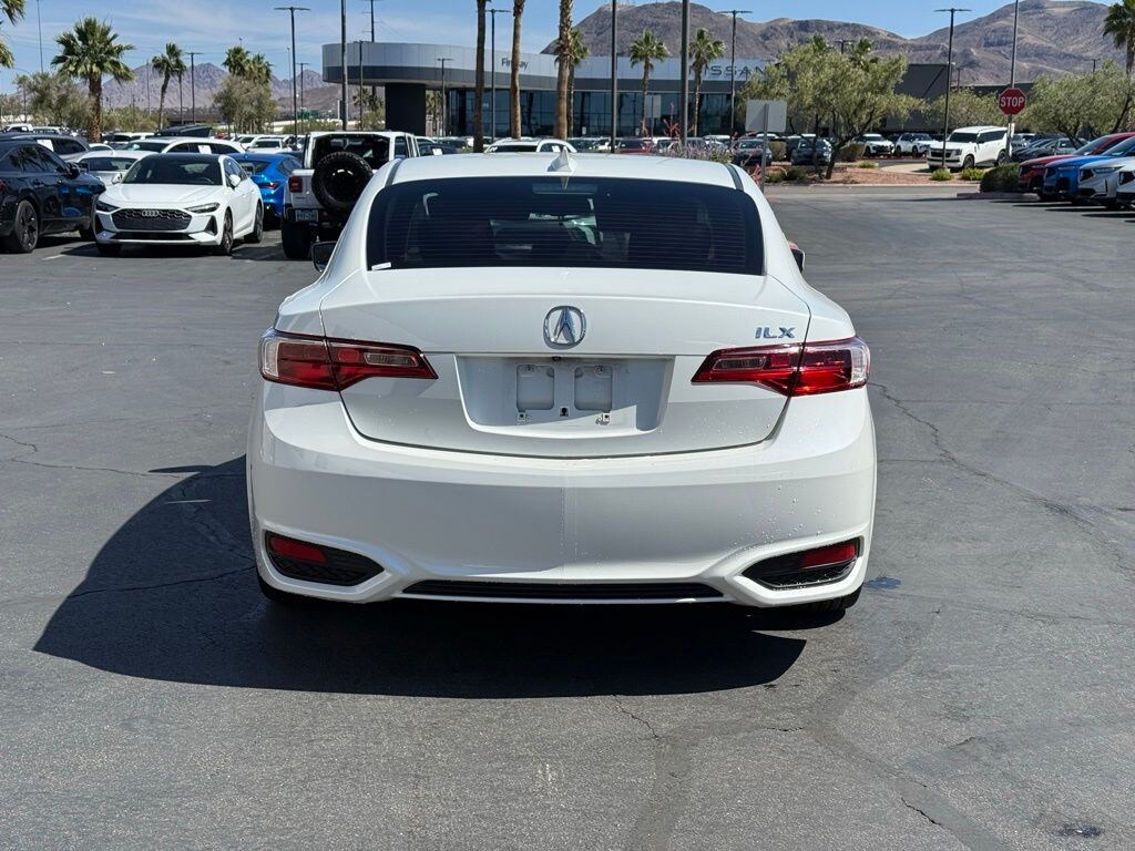 Used 2018 Acura ILX Premium Sedan