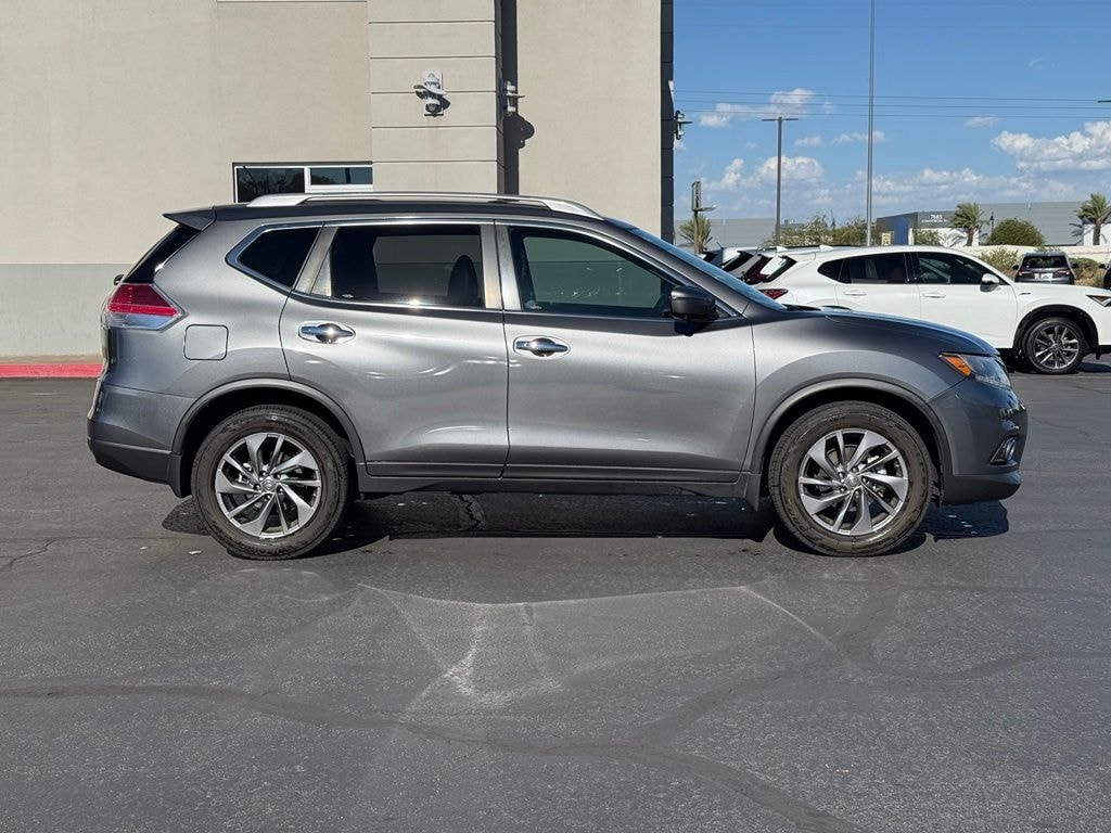 Used 2016 Nissan Rogue SL SUV