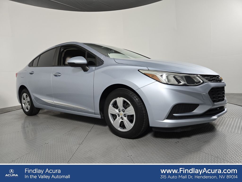 2018 Chevrolet Cruze LS