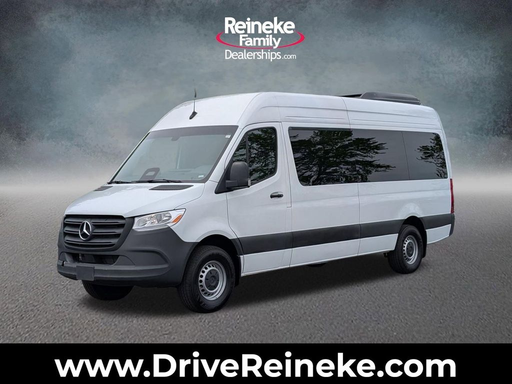 2025 Mercedes-Benz Sprinter 2500 170 WB High Roof's photo