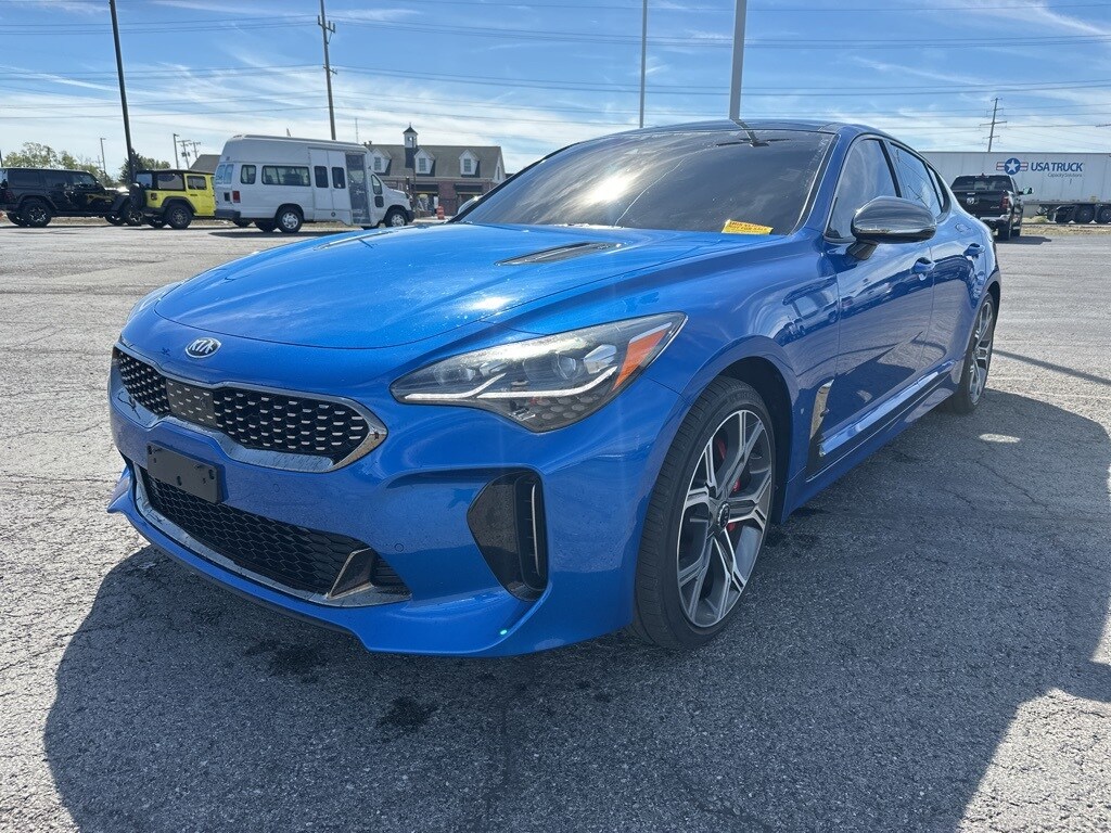 2019 Kia Stinger GT2 photo 3