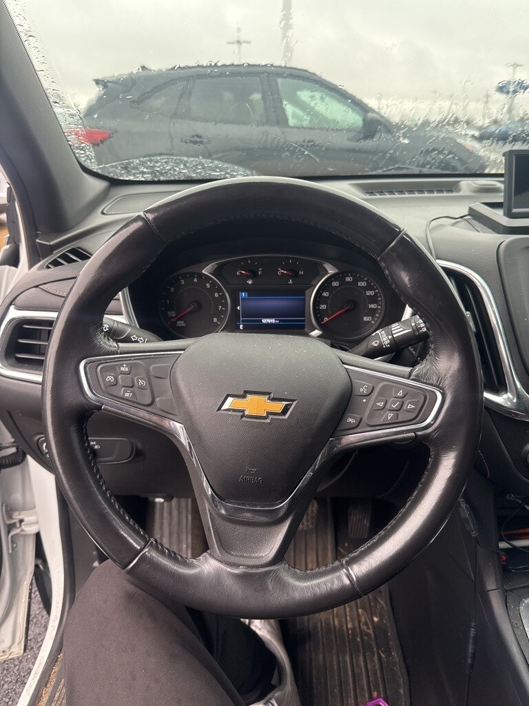 2019 Chevrolet Equinox LT photo 4