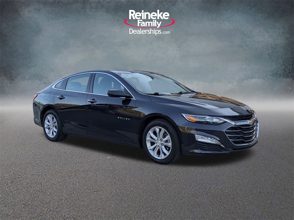 2023 Chevrolet Malibu 1LT photo 3