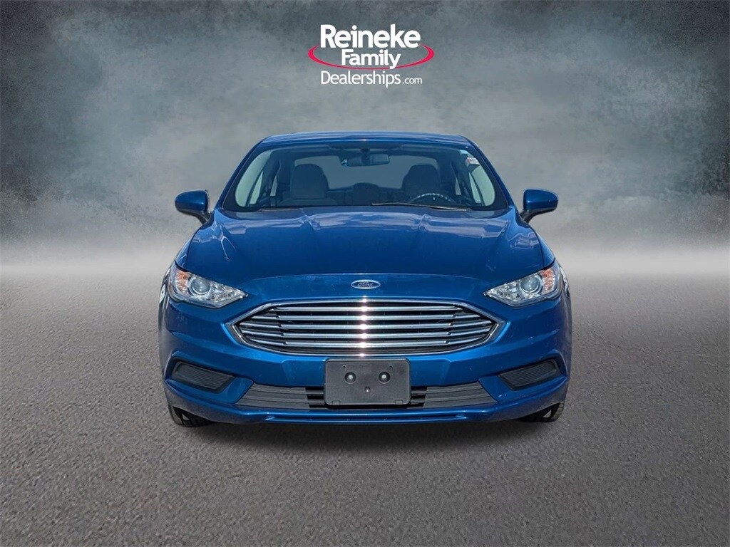 2018 Ford Fusion Hybrid S photo 2