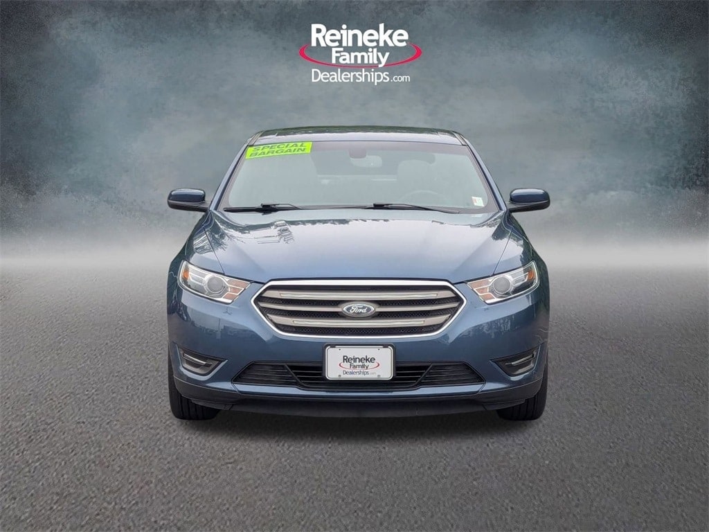 Used 2018 Ford Taurus SEL with VIN 1FAHP2E86JG113782 for sale in Findlay, OH