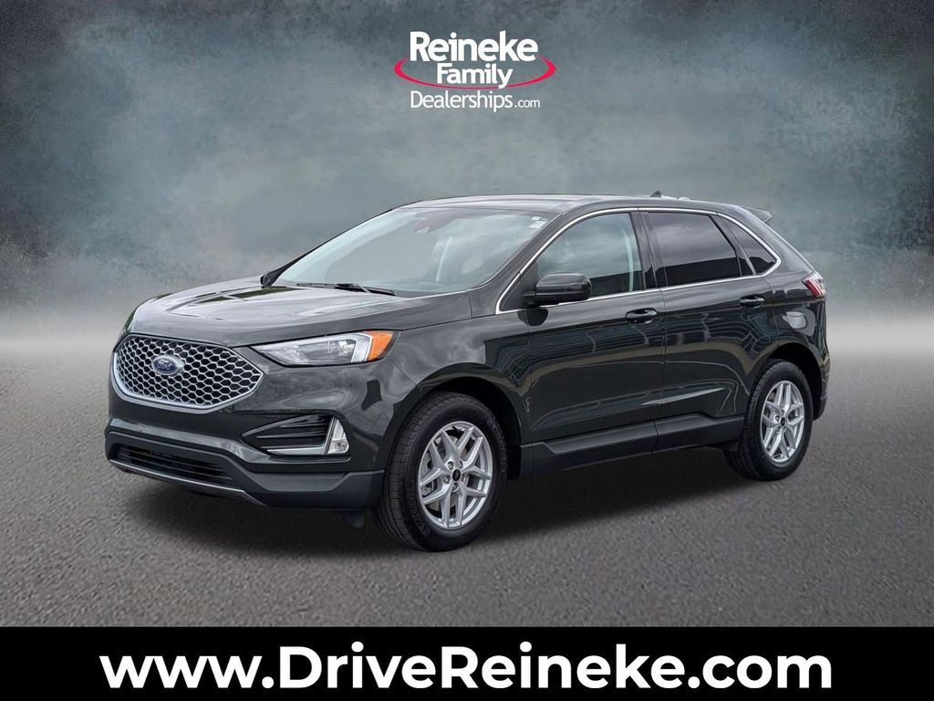 2024 Ford Edge SEL AWD's photo