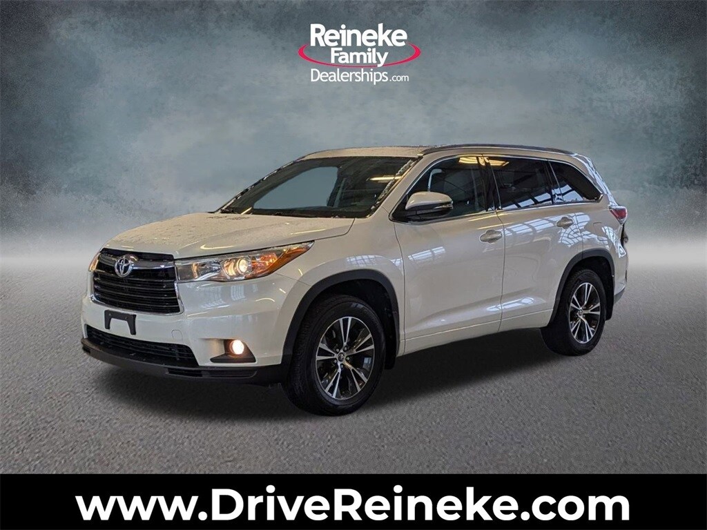 2016 Toyota Highlander XLE's photo