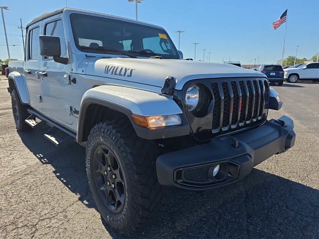 2023 Jeep Gladiator Willys photo 3