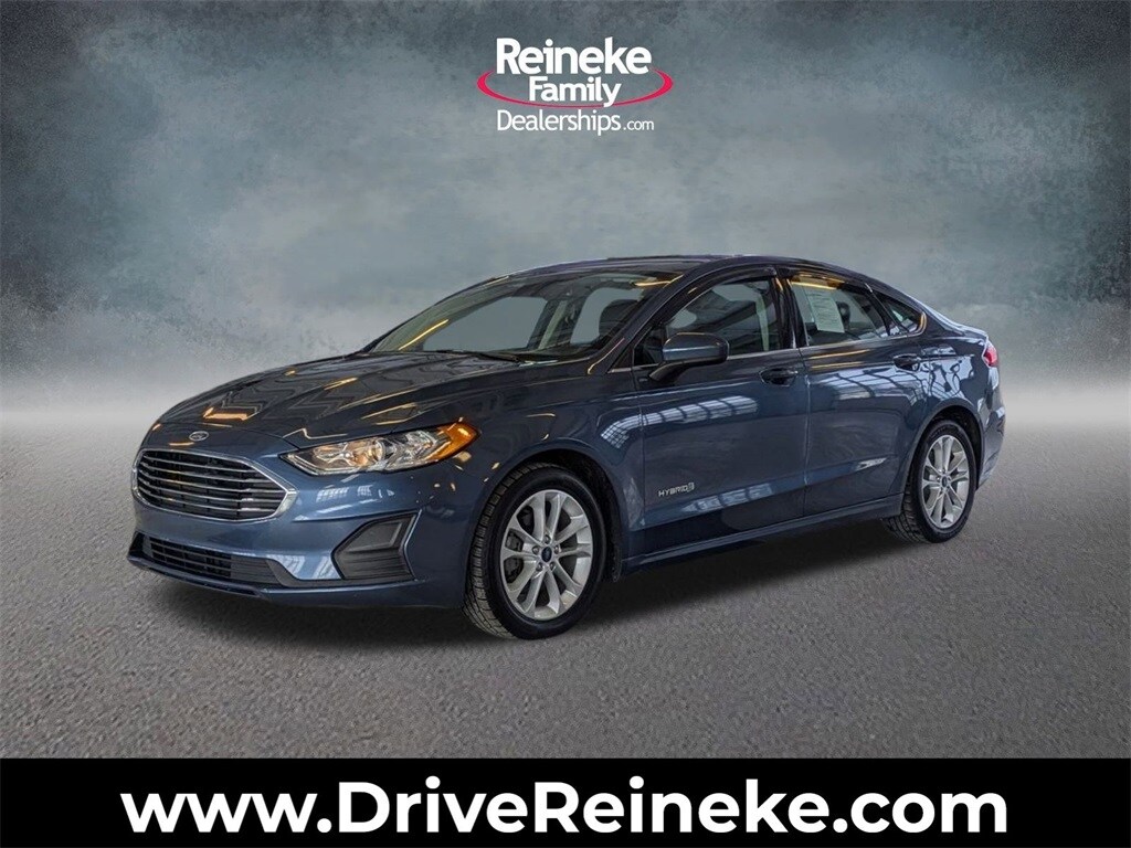2019 Ford Fusion Hybrid SE's photo