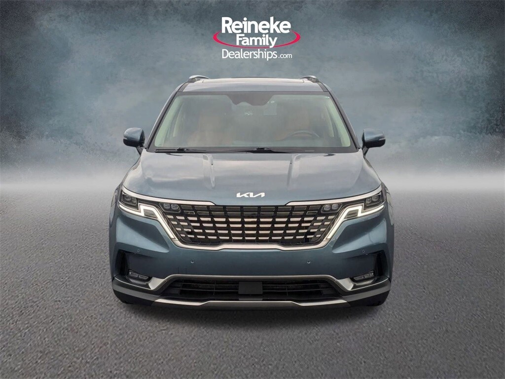 2023 Kia Carnival SX Prestige photo 2