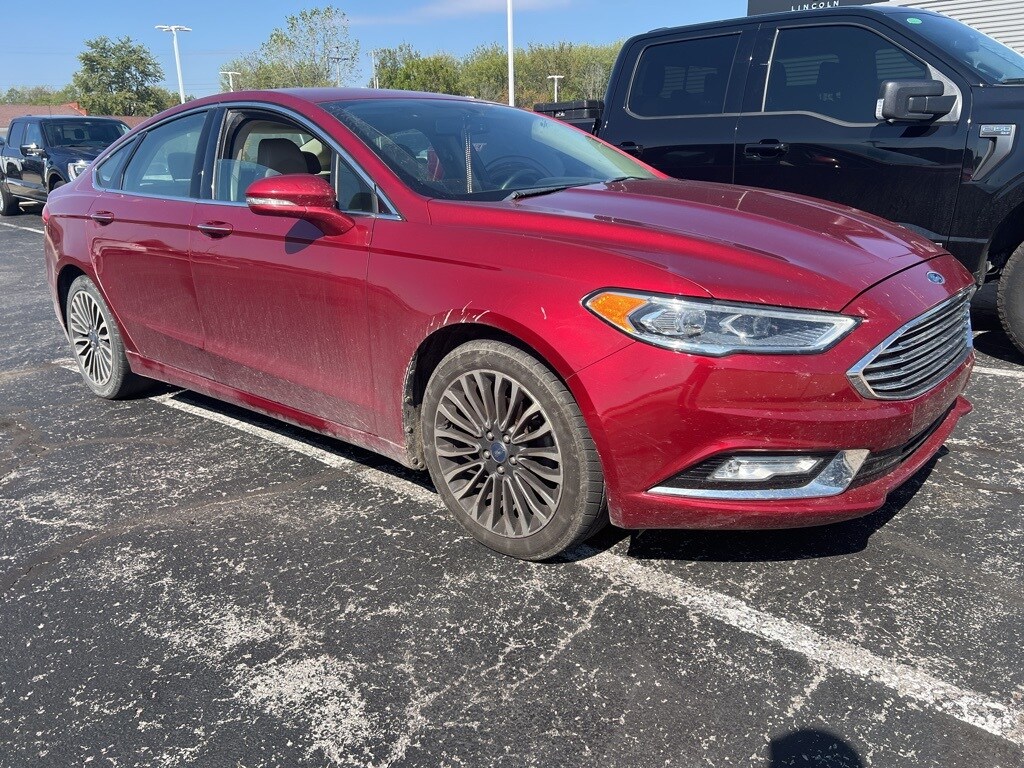 2017 Ford Fusion SE photo 3