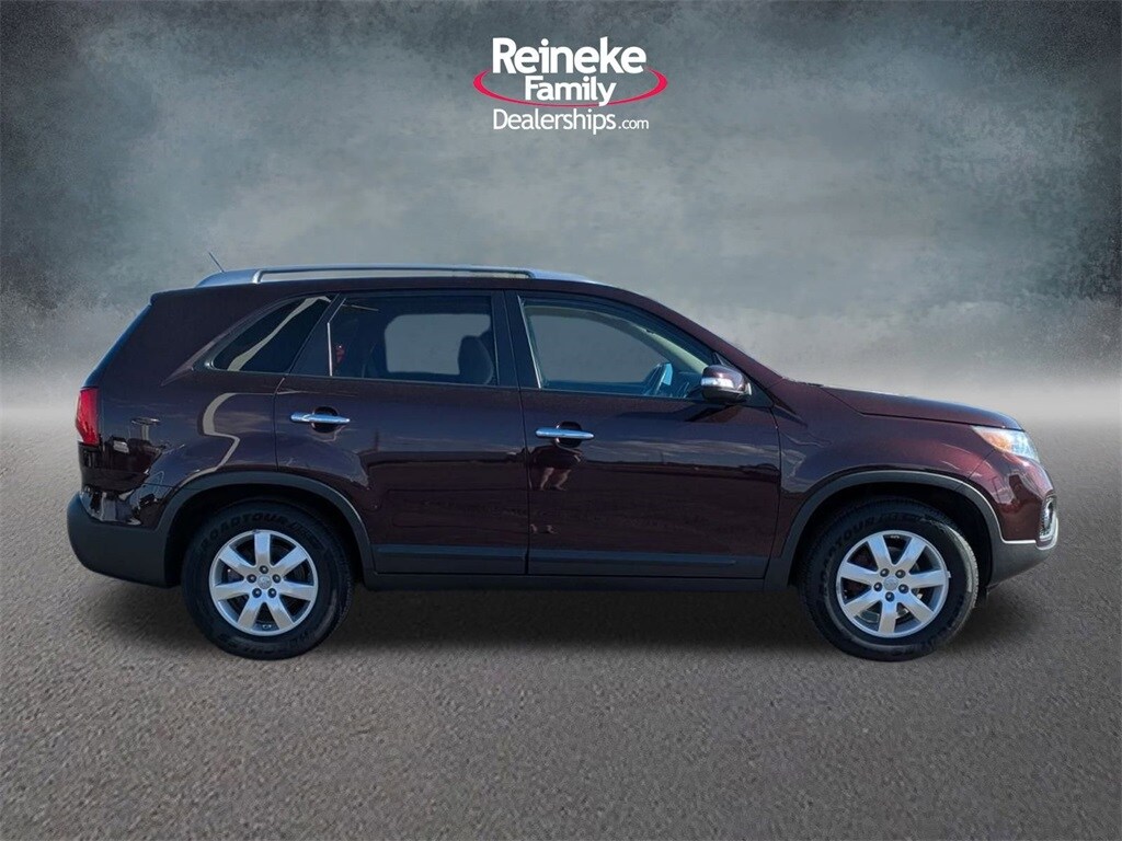 2013 Kia Sorento LX photo 3