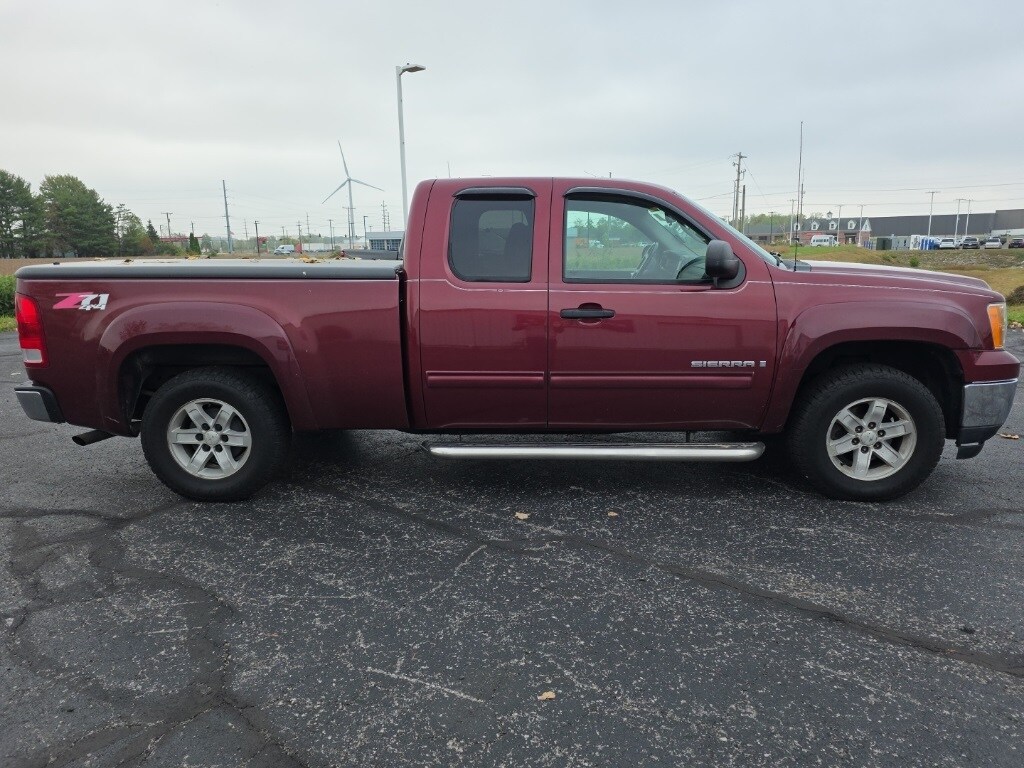 2009 Gmc Sierra 1500 SLE photo 4