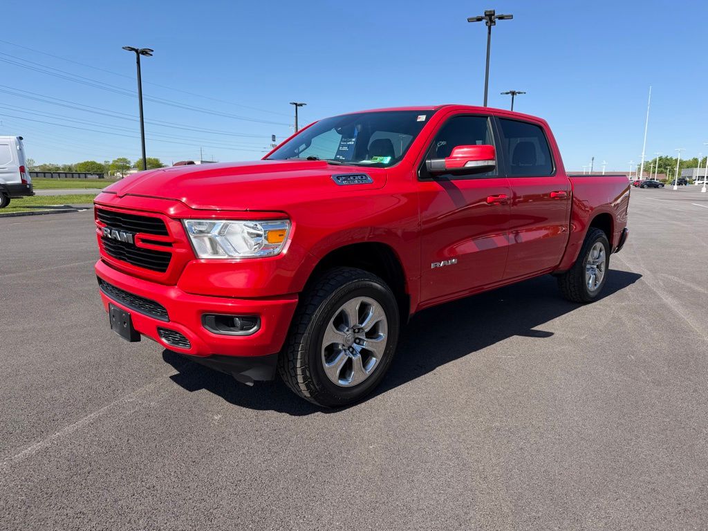 2019 RAM 1500 Big Horn/Lone Star 4x4 Crew Cab 5'7's photo