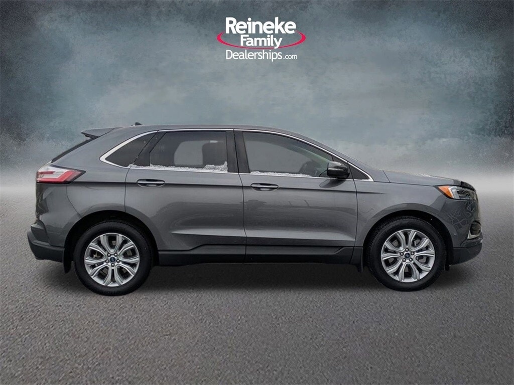 Used 2022 Ford Edge Titanium SUV