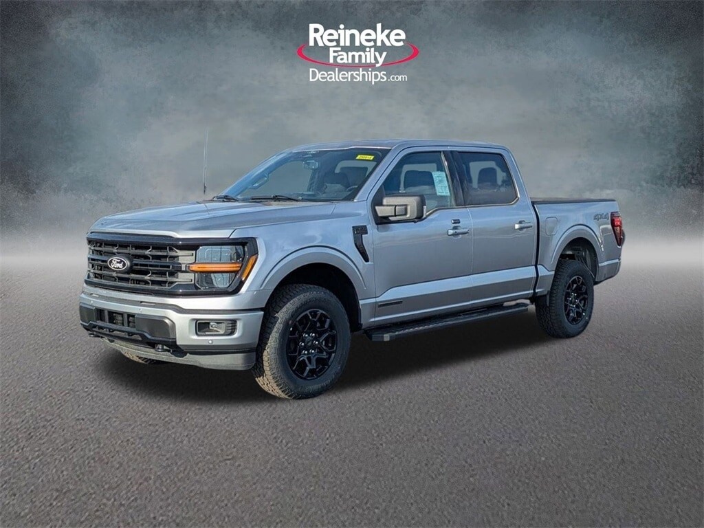 New 2025 Ford F-150 XLT Truck SuperCrew Cab