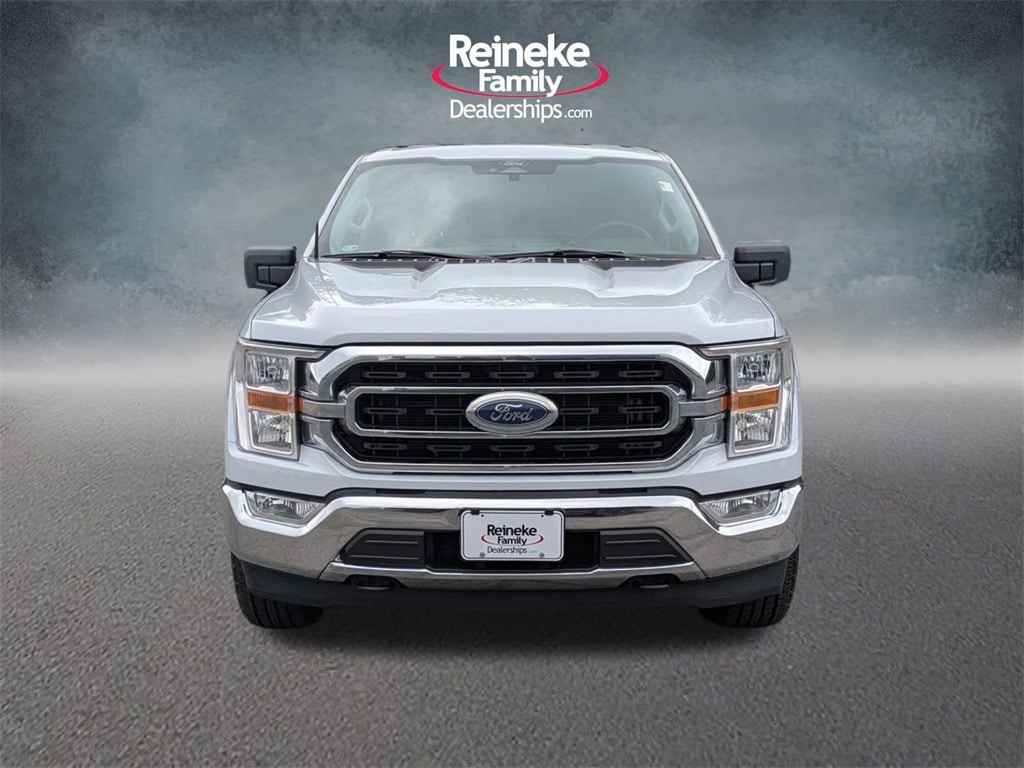 2022 Ford F-150 XLT photo 2