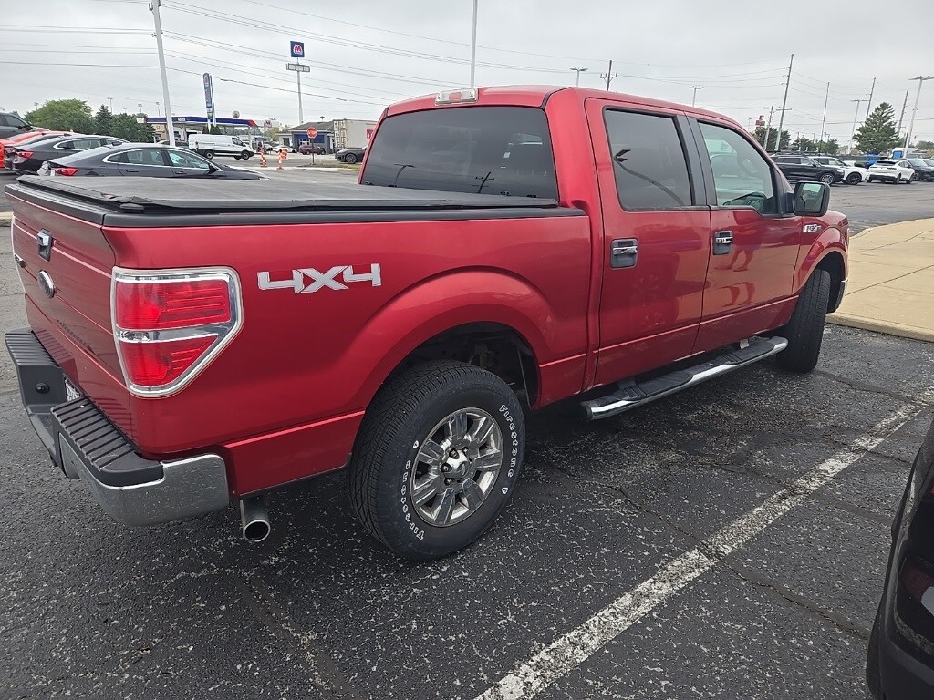 2009 Ford F-150 XLT photo 2