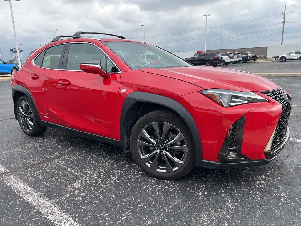 2021 Lexus UX 250h F SPORT photo 3