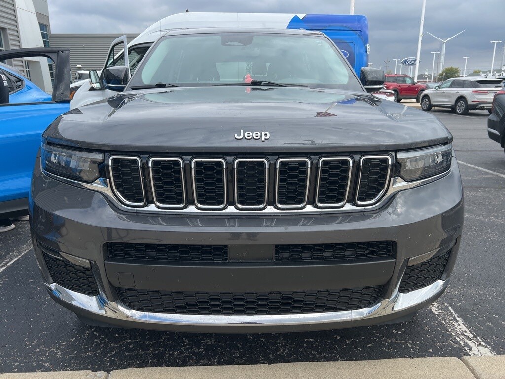 2021 Jeep Grand Cherokee Limited photo 2