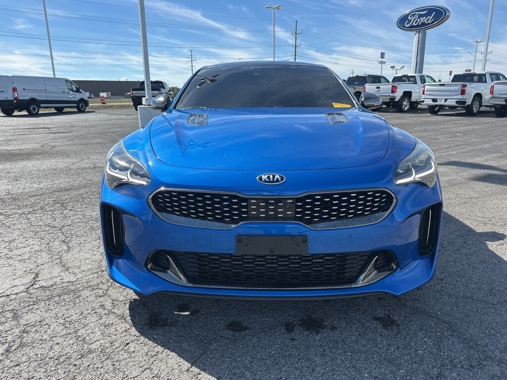 2019 Kia Stinger GT2 photo 2