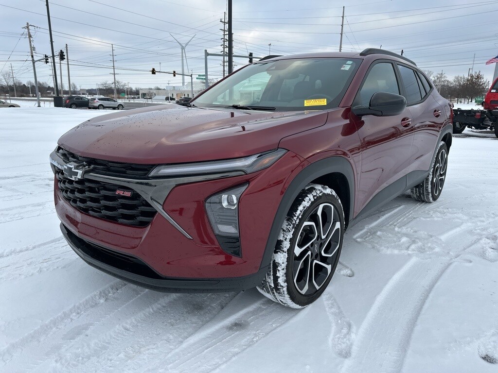 2024 Chevrolet Trax RS's photo