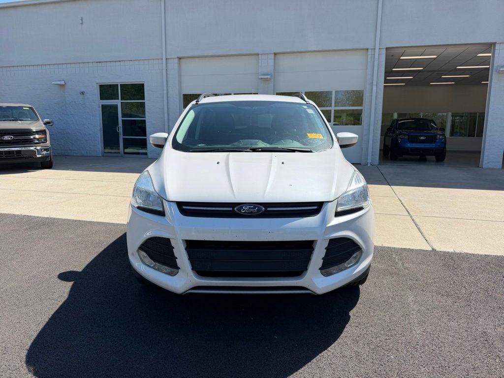 Used 2014 Ford Escape SE with VIN 1FMCU9G92EUC67338 for sale in Findlay, OH