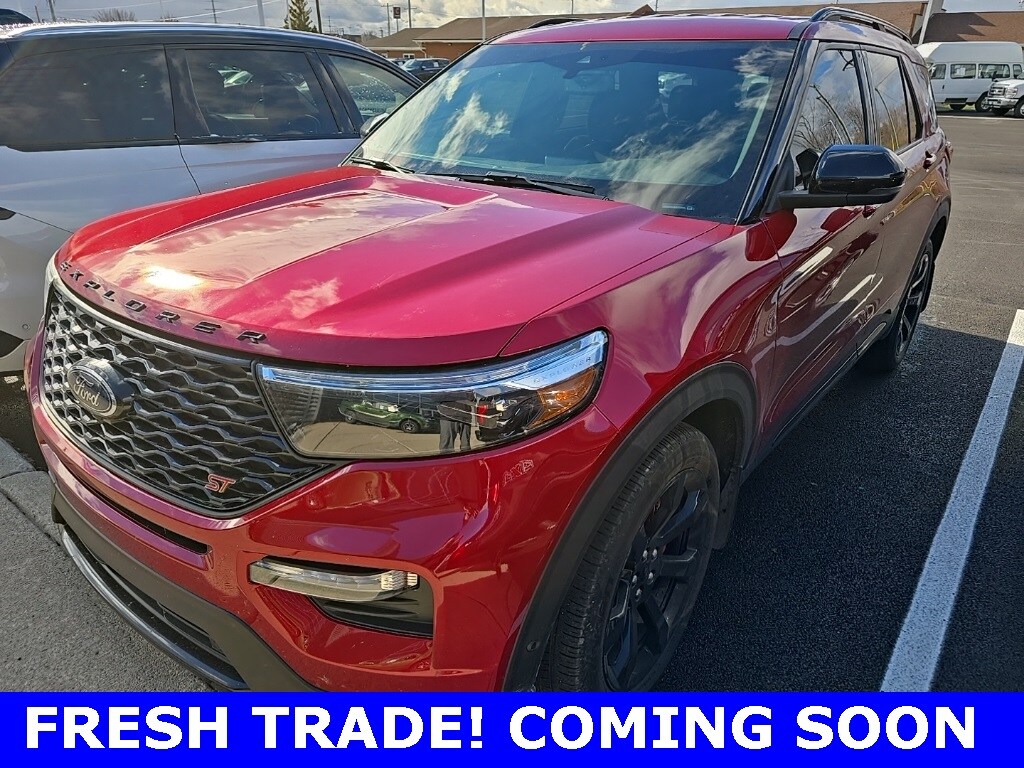 2020 Ford Explorer ST's photo