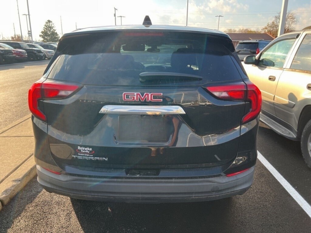 Used 2020 GMC Terrain SLE SUV