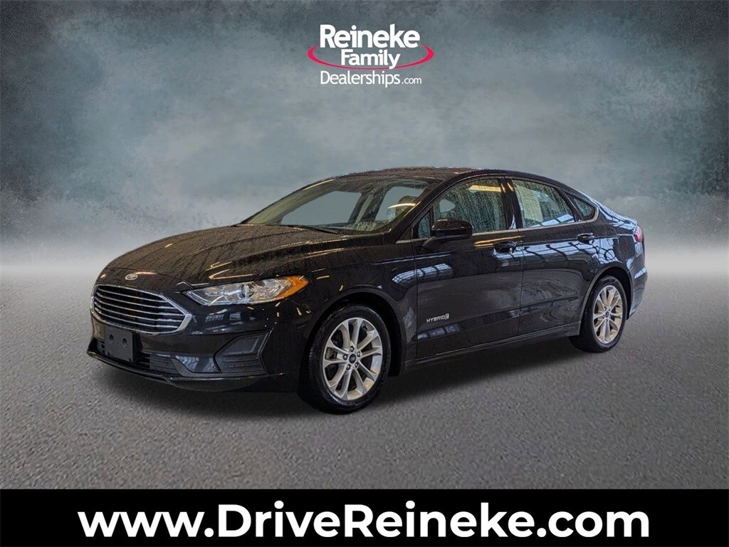 2019 Ford Fusion Hybrid SE's photo